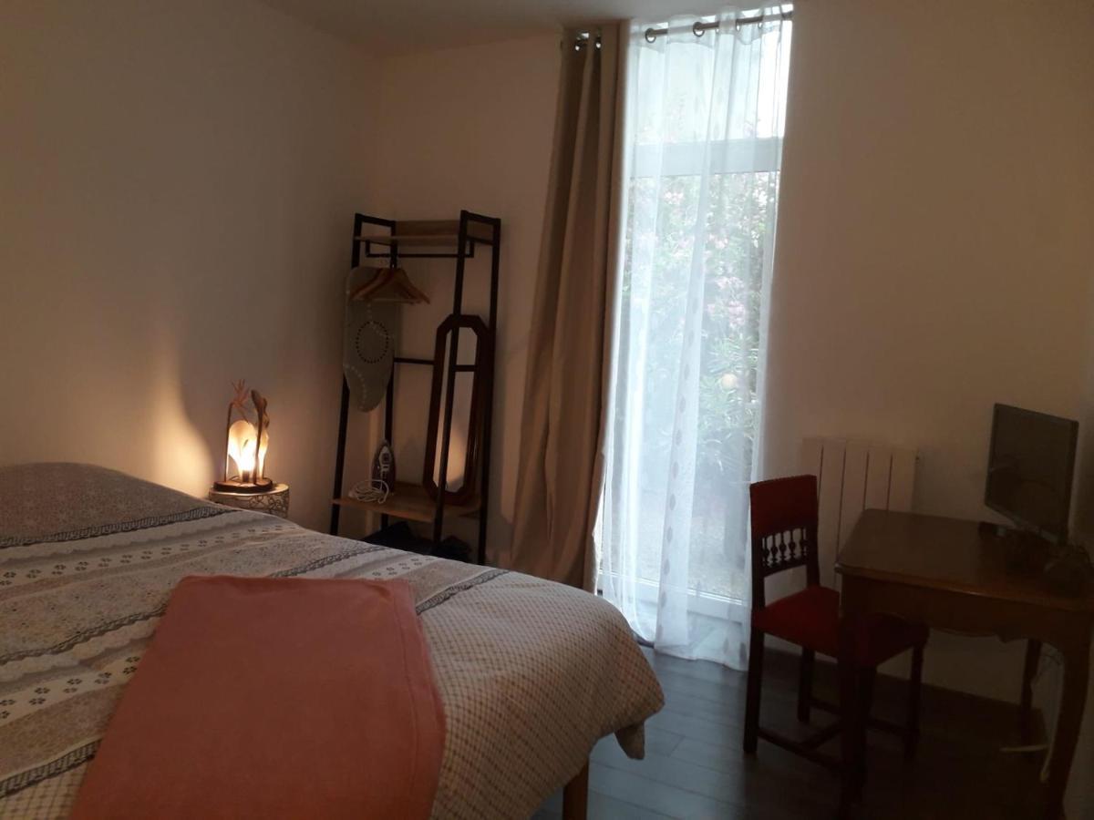 "Cosy Trendy & Chic" - Stayhome Quimper Eksteriør billede